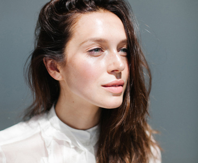 A Low-Maintenance Self-Tanning Routine for Busy Women